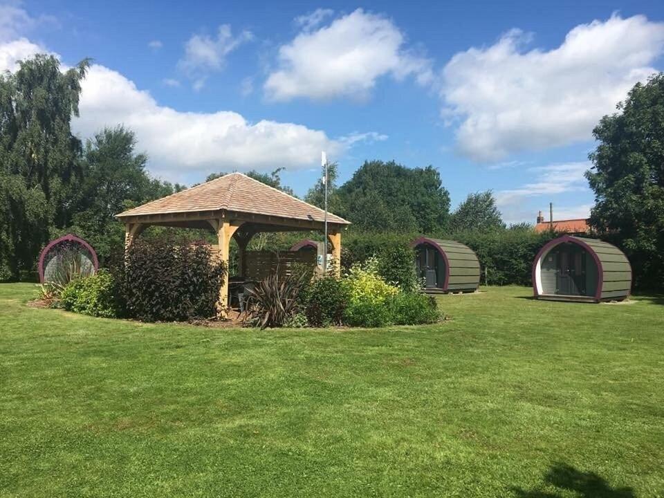 Belle Vista Glamping & Camping ヨーク エクステリア 写真